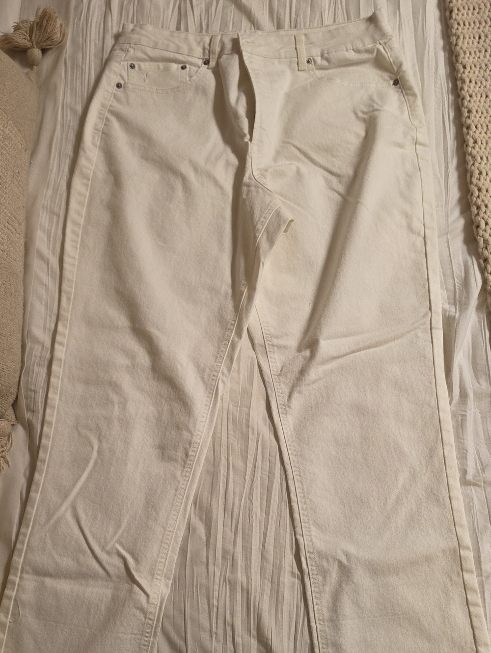 Frye women's Straight Jeans in Off-White